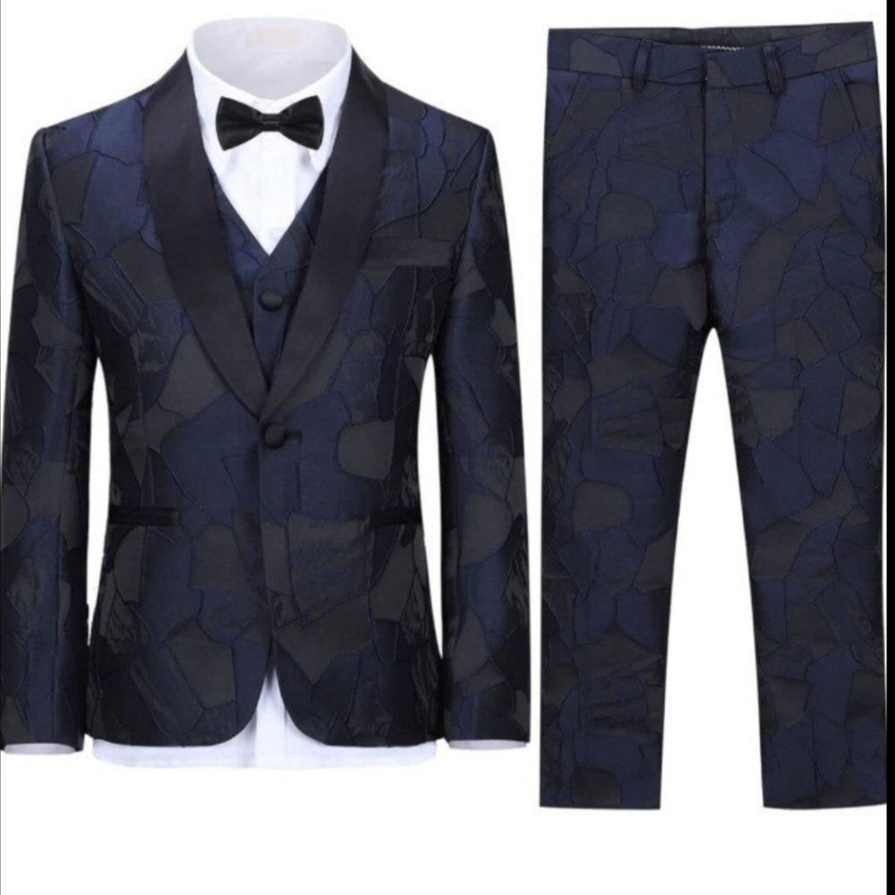 Boys suit